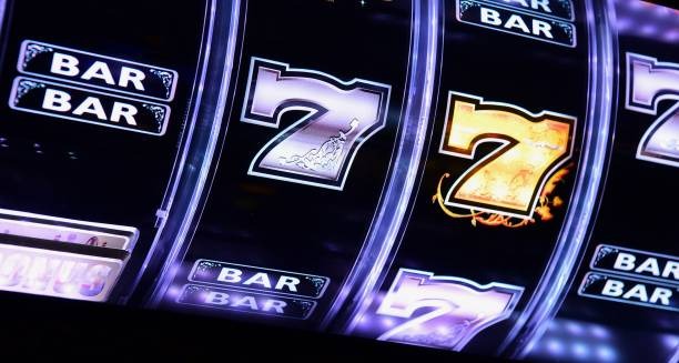 Live-dealer blackjack table interface on main55 slot